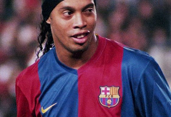 Ronaldinho si sposa… con due donne!