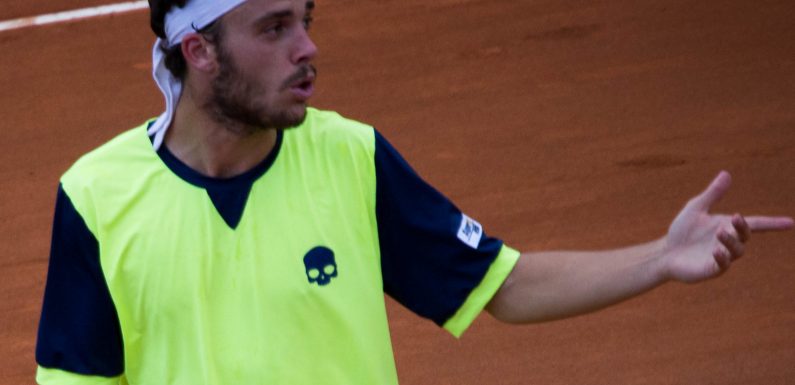 Roland Garros – Strepitoso Marco Cecchinato: battuto Djokovic!